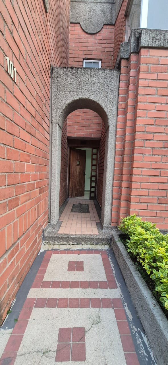 Casa en arriendo en Castropol, Medellín · foto 9 de 14