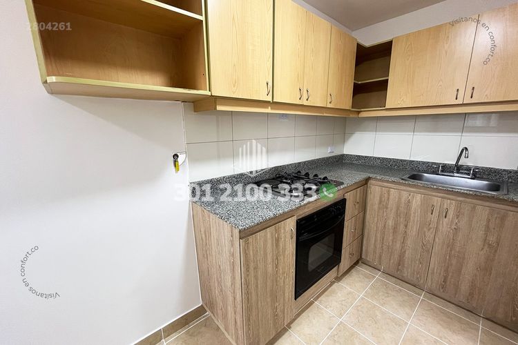 Apartamento de 3 alcobas en arriendo en Los Balsos, Medellín, 94 m² · foto 8 de 24