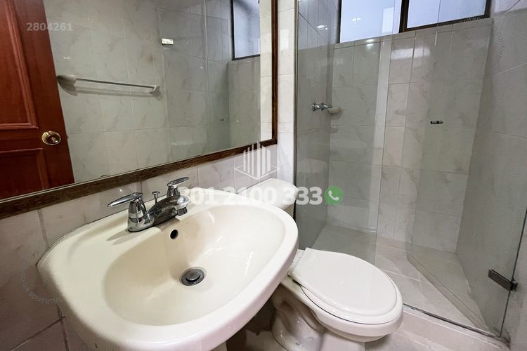 Apartamento de 3 alcobas en arriendo en Los Balsos, Medellín, 94 m² · foto 11 de 24