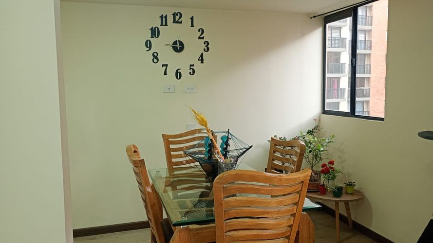Apartamento de 2 alcobas en venta en La Prosperidad, Madrid, 58 m² · foto 18 de 24