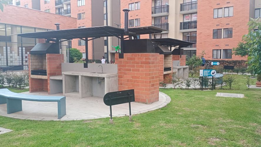 Apartamento de 2 alcobas en venta en La Prosperidad, Madrid, 58 m² · foto 21 de 24