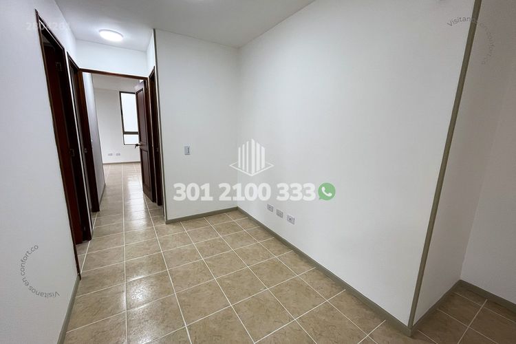 Apartamento de 3 alcobas en arriendo en Los Balsos, Medellín, 94 m² · foto 10 de 24