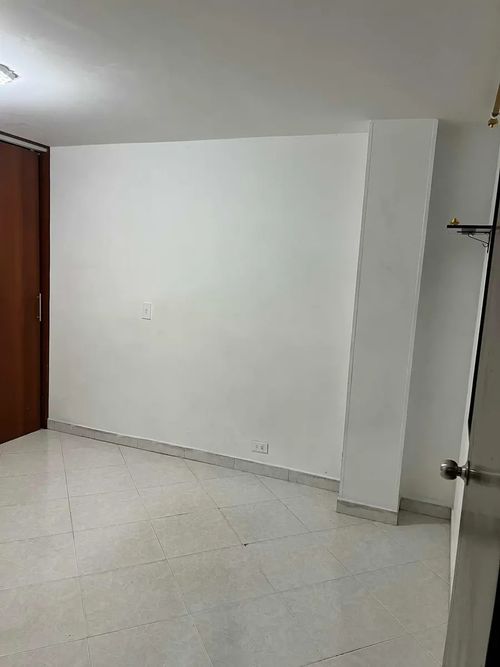 Casa de 3 alcobas en venta en El Carmelo, Itagüí, 92 m² · foto 8 de 20
