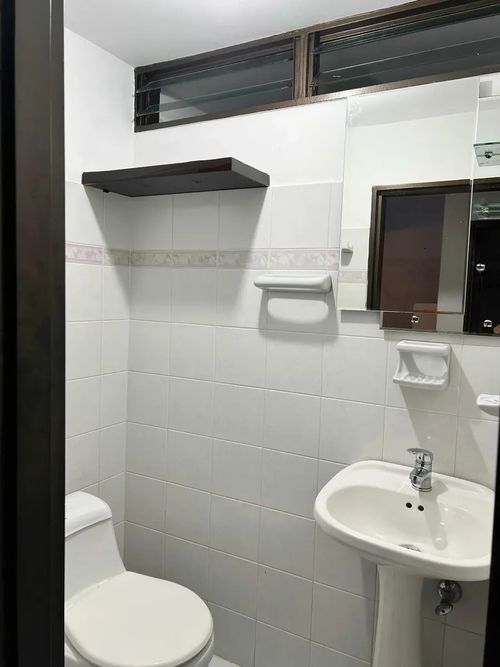 Casa de 3 alcobas en venta en El Carmelo, Itagüí, 92 m² · foto 10 de 20