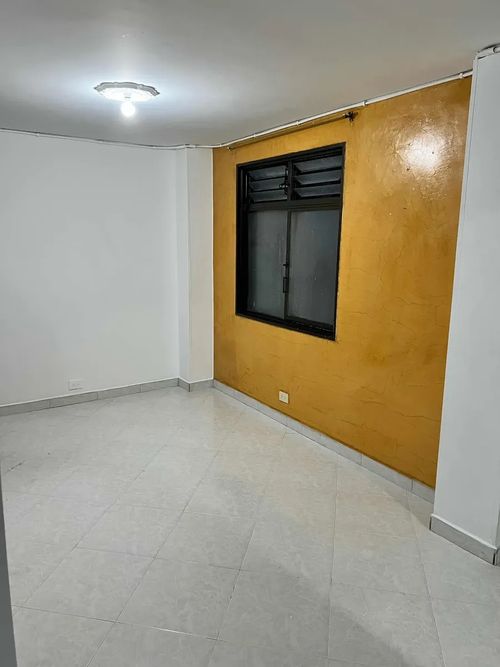 Casa de 3 alcobas en venta en El Carmelo, Itagüí, 92 m² · foto 18 de 20