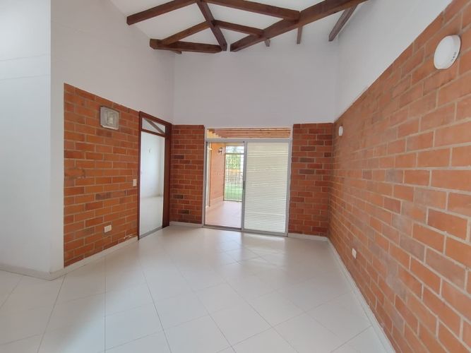 Casa de 6 alcobas en venta en Las Mercedes, Jamundí, 352 m² · foto 10 de 24