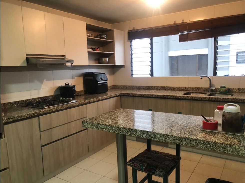 Apartamento en venta en Pinares, Pereira · foto 3 de 14