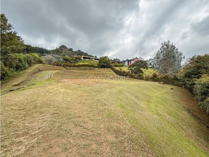 Lote en venta en Sajonia, Rionegro, 3018 m² · foto 5 de 7