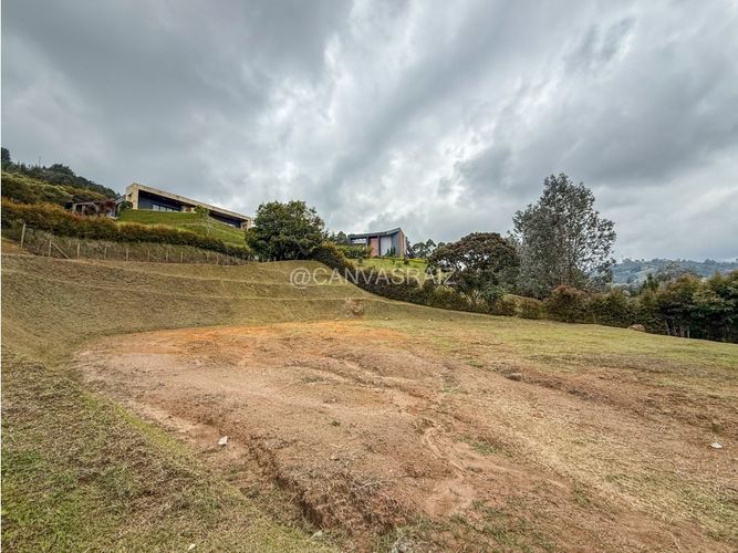 Lote en venta en Sajonia, Rionegro, 3018 m² · foto 6 de 7