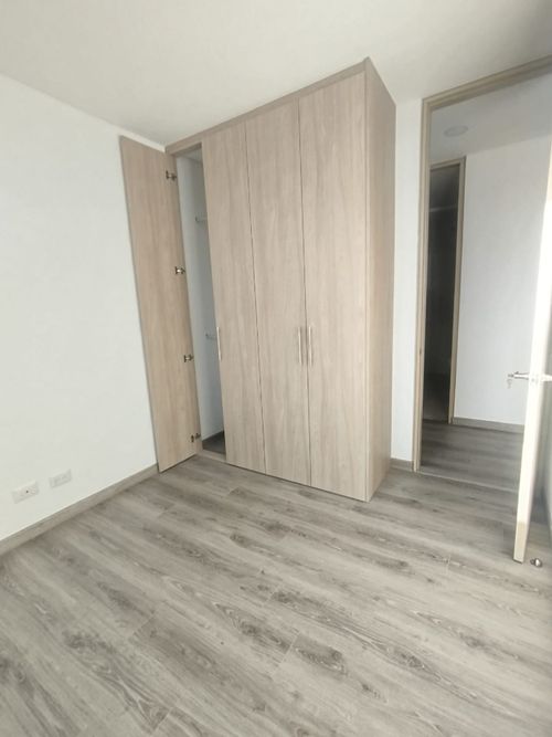 Apartamento de 2 alcobas en venta en San Jose V Sector, Bogotá, 59 m² · foto 18 de 24