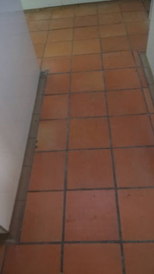 Local en arriendo en San Pablo Guayabal, Medellín, 80 m² · foto 19 de 24