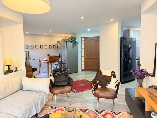 Apartamento de 2 alcobas en arriendo en El Poblado, Medellín, 95 m² · foto 3 de 13