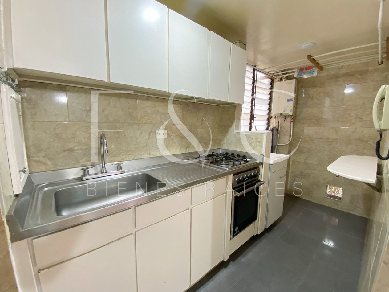 Apartamento en venta en Britalia, Bogotá · foto 6 de 9