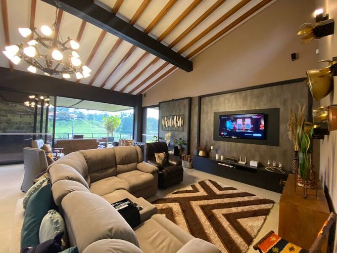 Apartamento de 4 alcobas en venta en Santa Ana, Rionegro, 380 m² · foto 5 de 22