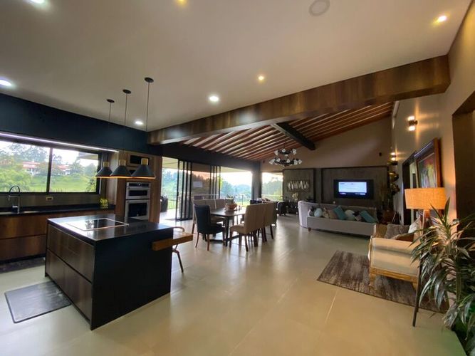 Apartamento de 4 alcobas en venta en Santa Ana, Rionegro, 380 m² · foto 6 de 22