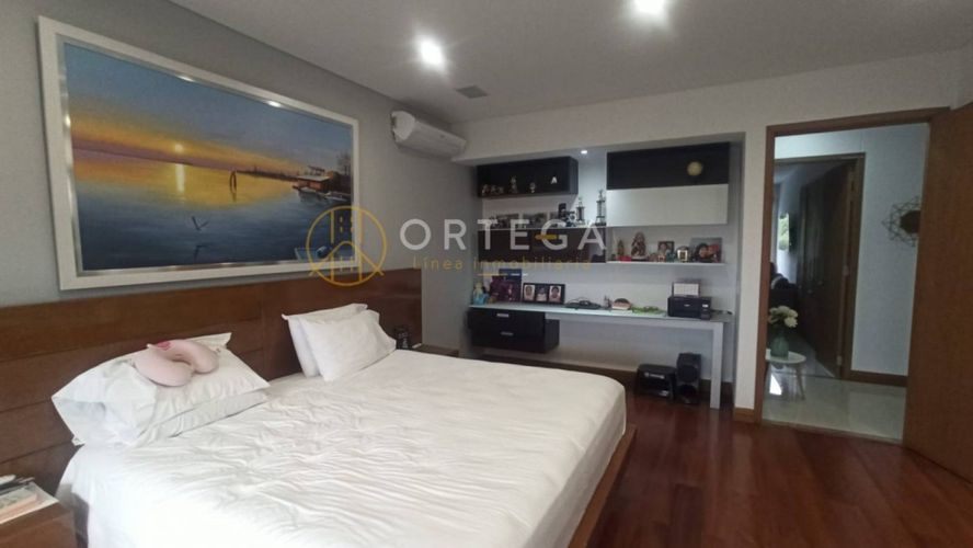 Apartamento de 3 alcobas en venta en Cabecera Del Llano, Bucaramanga, 264 m² · foto 16 de 24