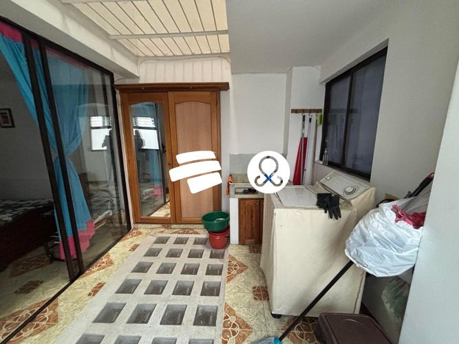 Casa de 11 alcobas en venta en López De Mesa, Medellín, 124 m² · foto 9 de 9
