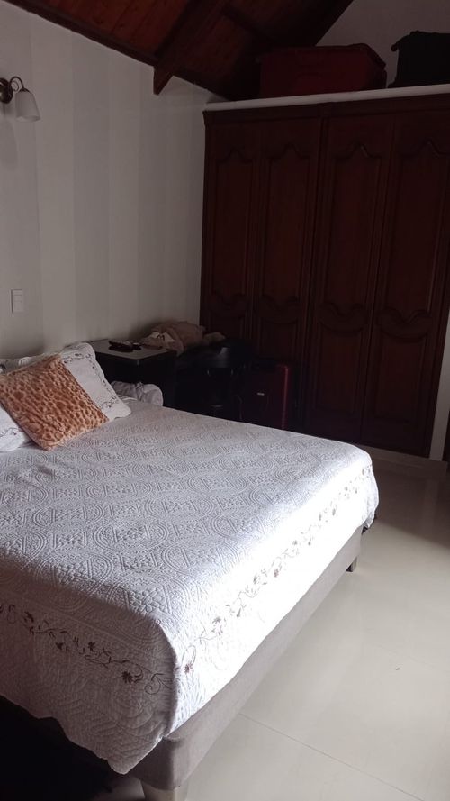 Casa de 5 alcobas en venta en Lagos Del Cacique, Bucaramanga, 220 m² · foto 17 de 24