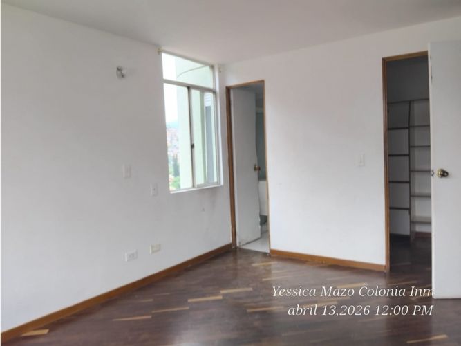 Apartamento de 3 alcobas en arriendo en Loma De Los Bernal, Medellín, 120 m² · foto 22 de 24