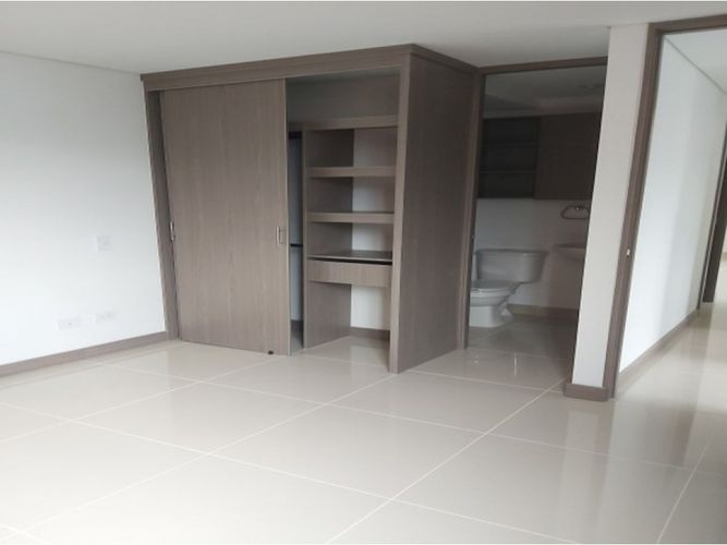 Apartamento de 3 alcobas en venta en Niquia, Copacabana, 61 m² · foto 4 de 12