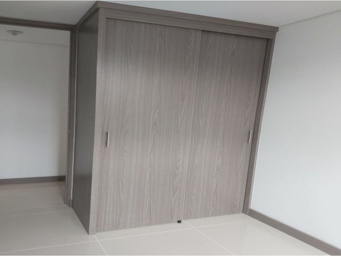 Apartamento de 3 alcobas en venta en Niquia, Copacabana, 61 m² · foto 5 de 12