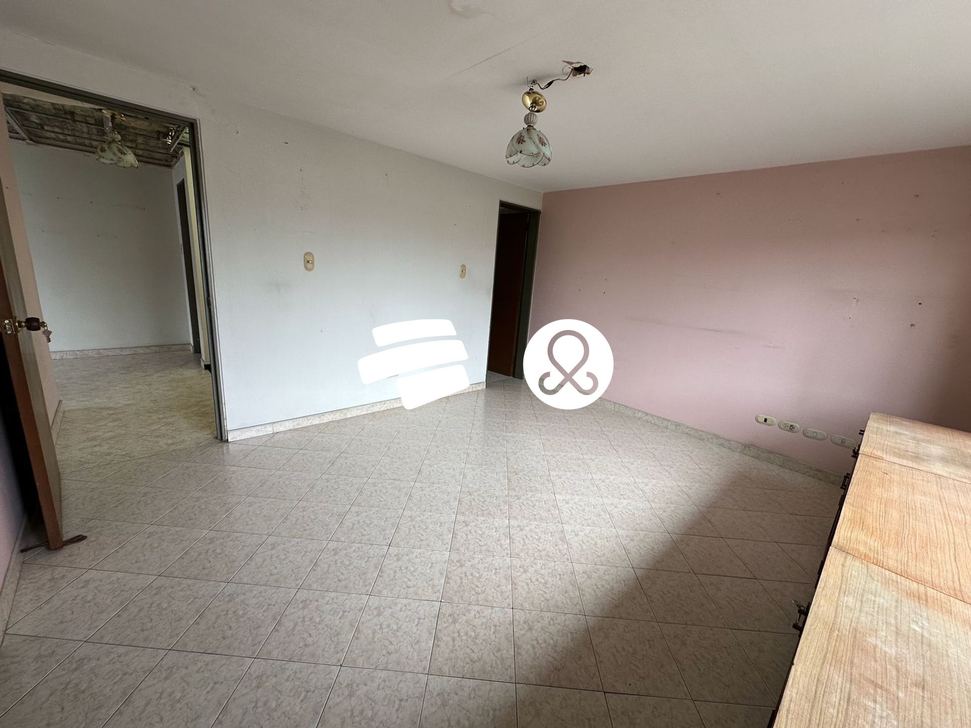 Casa en venta en Lagos De Cordoba, Bogotá · foto 7 de 10