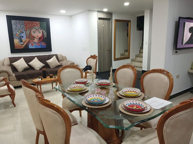 Casa de 4 alcobas en venta en Lagos Del Cacique, Bucaramanga, 212 m² · foto 8 de 21