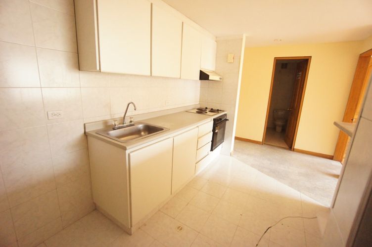 Apartaestudio en venta en La Porciuncula, Bogotá, 45 m² · foto 5 de 12