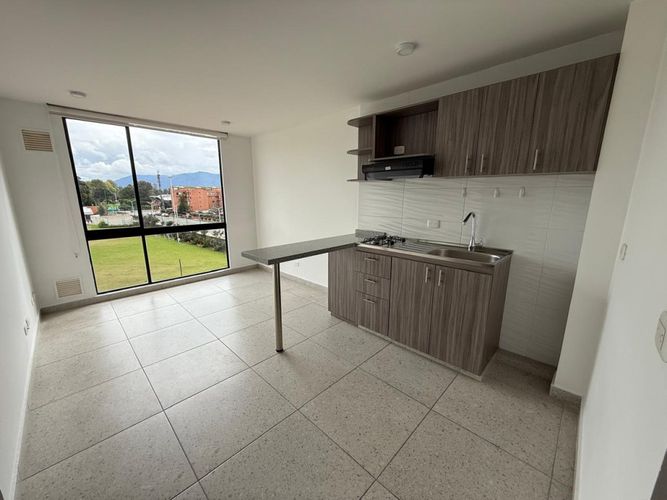 Apartaestudio en venta en Mazuren, Bogotá, 30 m² · foto 3 de 16