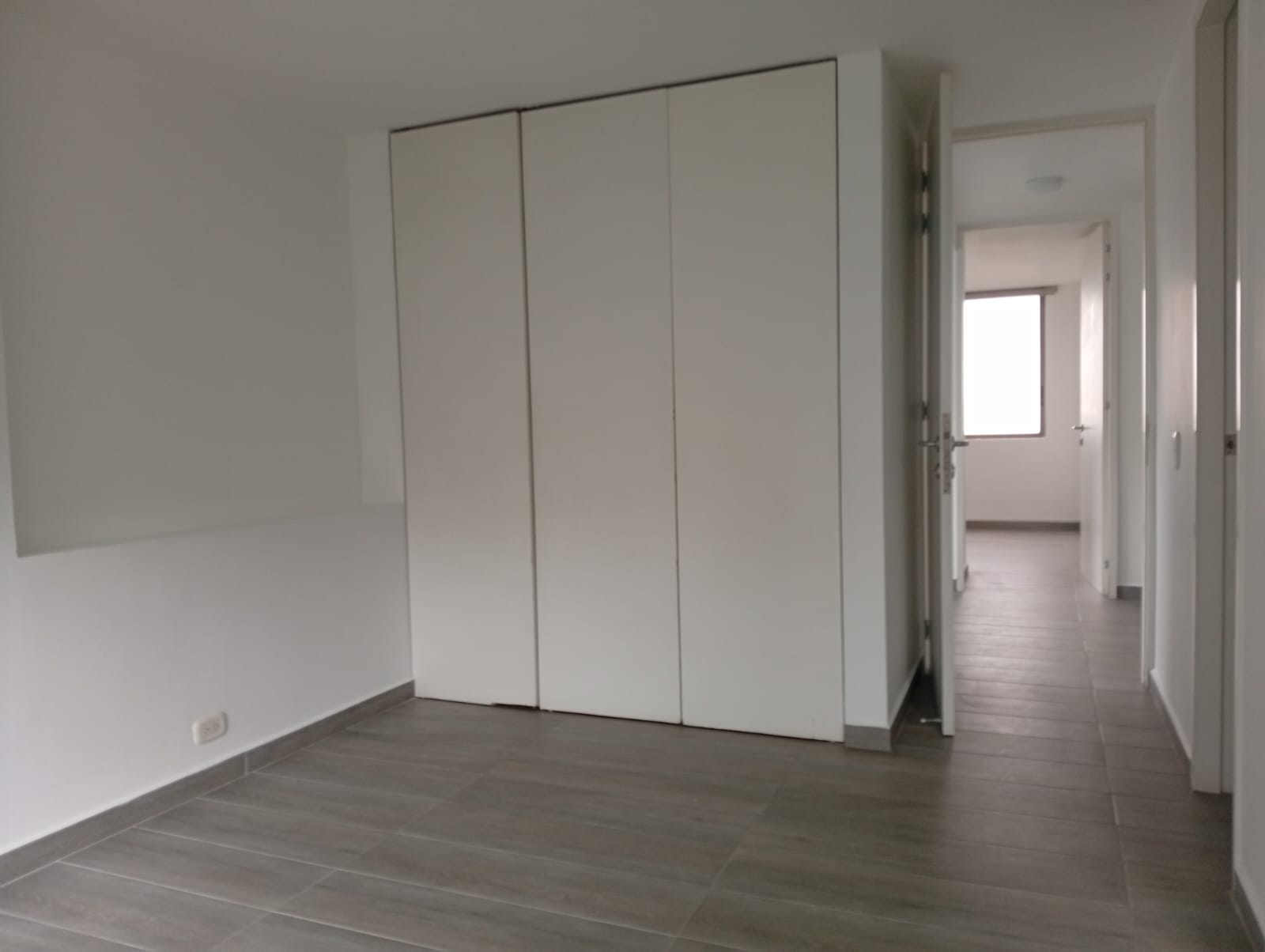 Apartamento en arriendo en El Poblado, Medellín · foto 6 de 12