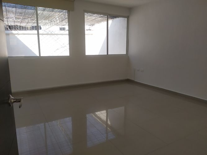Oficina en arriendo en Sotomayor, Bucaramanga, 400 m² · foto 17 de 18