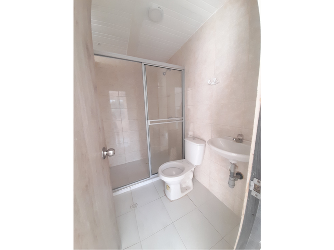 Edificio en venta en Ciudad Cordoba, Cali, 390 m² · foto 7 de 14