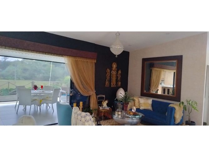 Casa de 3 alcobas en venta en La Ceja, 180 m² · foto 3 de 5