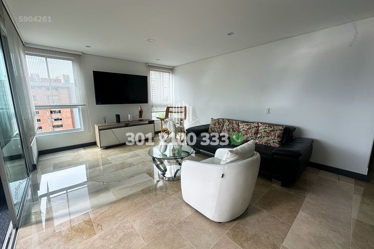 Apartamento de 3 alcobas en venta en Castropol, Medellín, 139 m² · foto 2 de 24