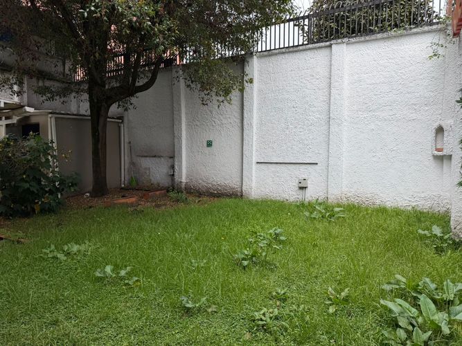 Casa de 7 alcobas en arriendo en El Lago, Bogotá, 290 m² · foto 15 de 15