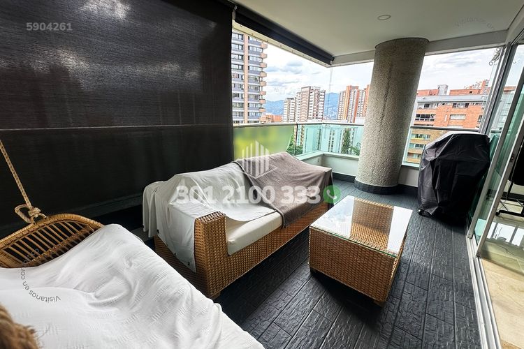 Apartamento de 3 alcobas en venta en Castropol, Medellín, 139 m² · foto 4 de 24