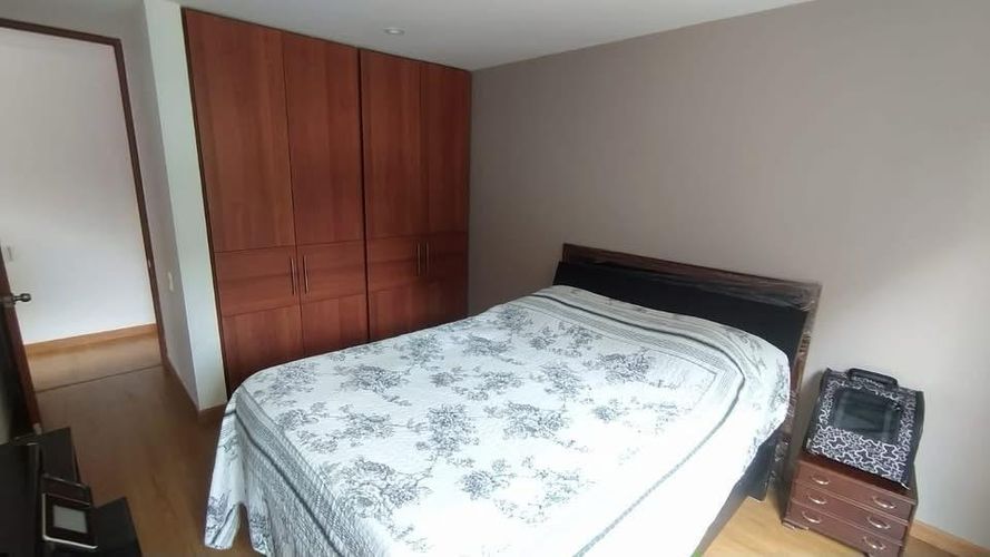 Apartamento de 4 alcobas en venta en Colina Campestre, Bogotá, 134 m² · foto 8 de 24