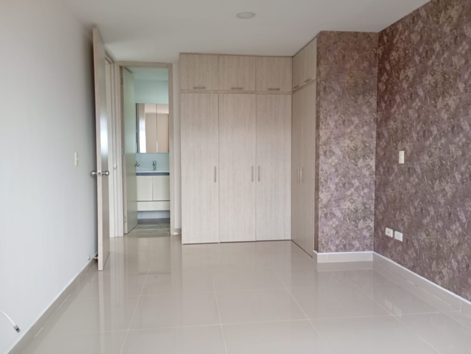 Apartamento en arriendo en Laureles, Medellín · foto 8 de 18