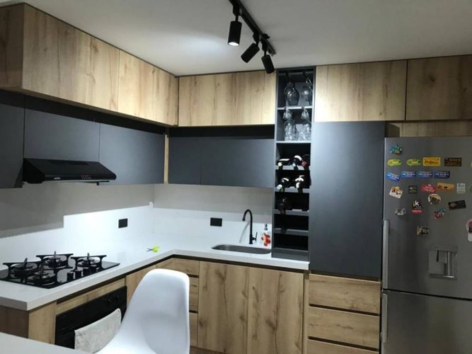 Apartamento de 3 alcobas en venta en Central, Bello, 90 m² · foto 2 de 12