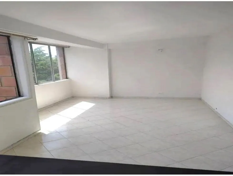 Apartment for sale in Belén, Medellín 3