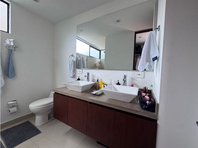 Apartamento de 3 alcobas en venta en Bella Suiza, Bogotá, 133 m² · foto 17 de 24
