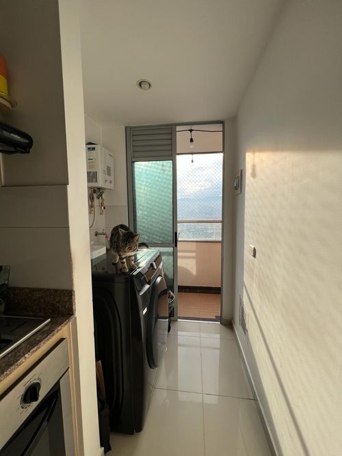 Apartamento de 3 alcobas en arriendo en Loma Del Indio, Medellín, 84 m² · foto 17 de 17