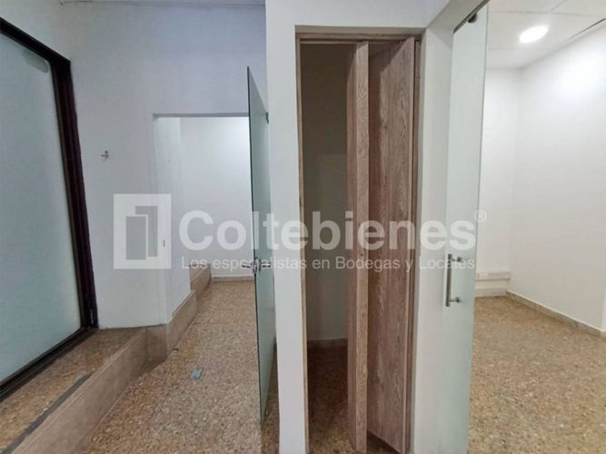 Local en venta en Calle Nueva, Medellín, 160 m² · foto 10 de 23