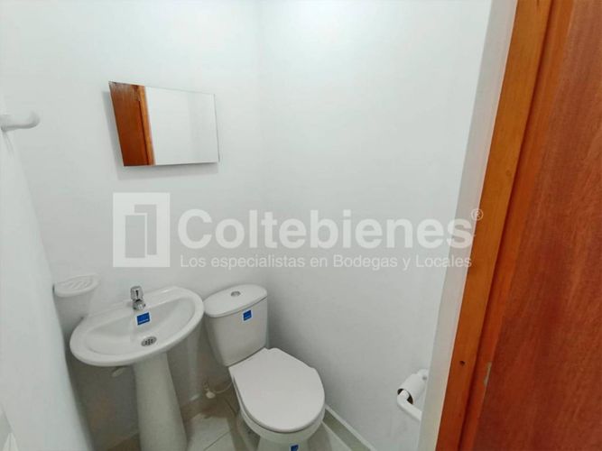 Local en venta en Calle Nueva, Medellín, 160 m² · foto 22 de 23