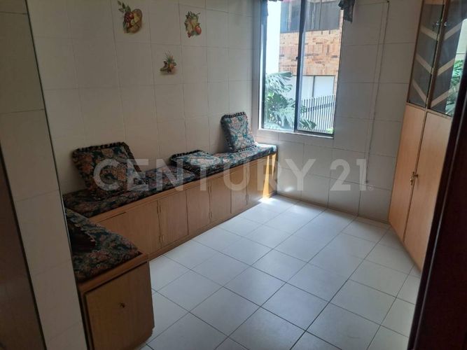Apartamento de 3 alcobas en venta en San Patricio, Bogotá, 145 m² · foto 10 de 21