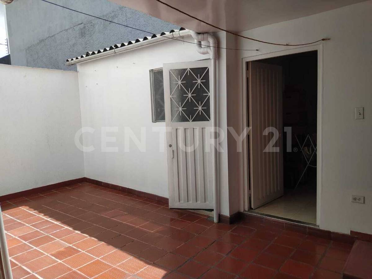 Casa en venta en Mandalay, Bogotá · foto 8 de 23