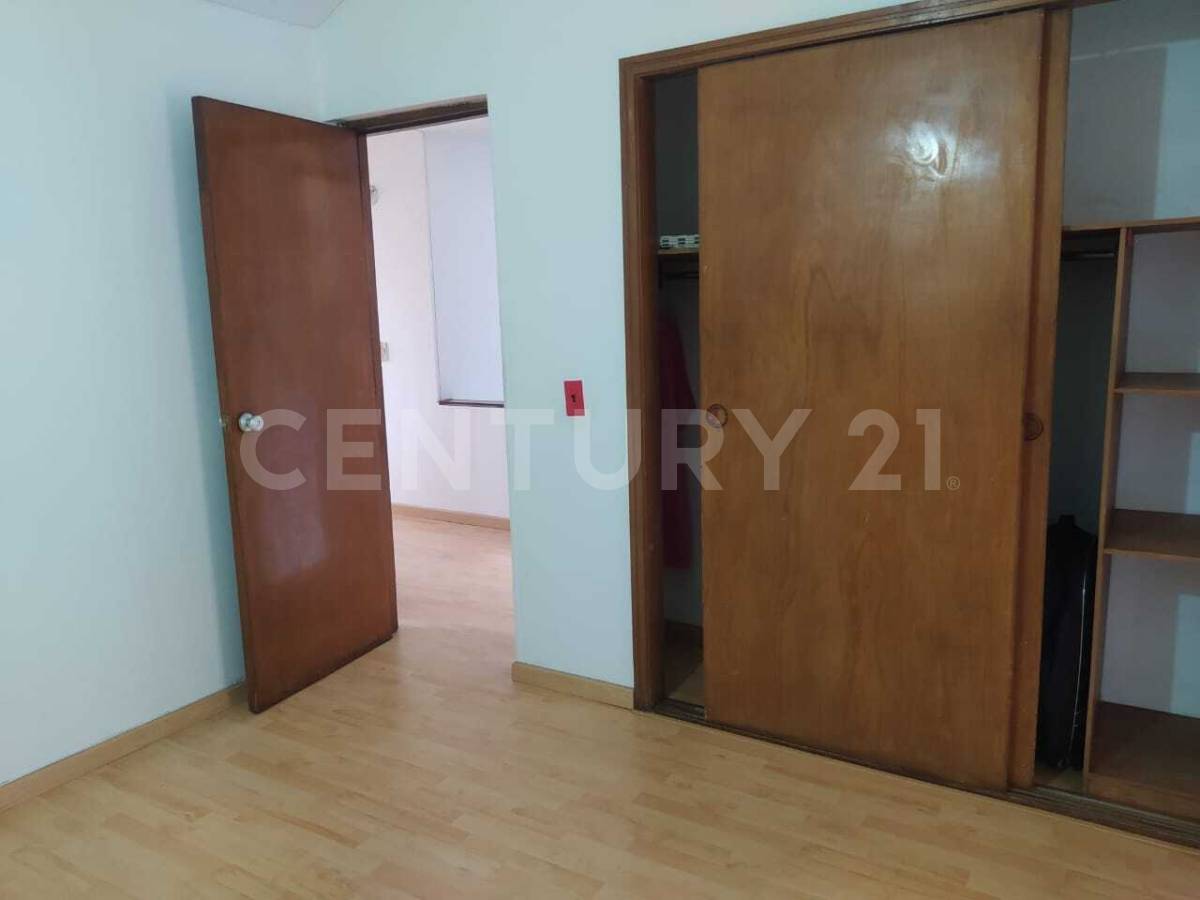 Casa en venta en Mandalay, Bogotá · foto 16 de 23
