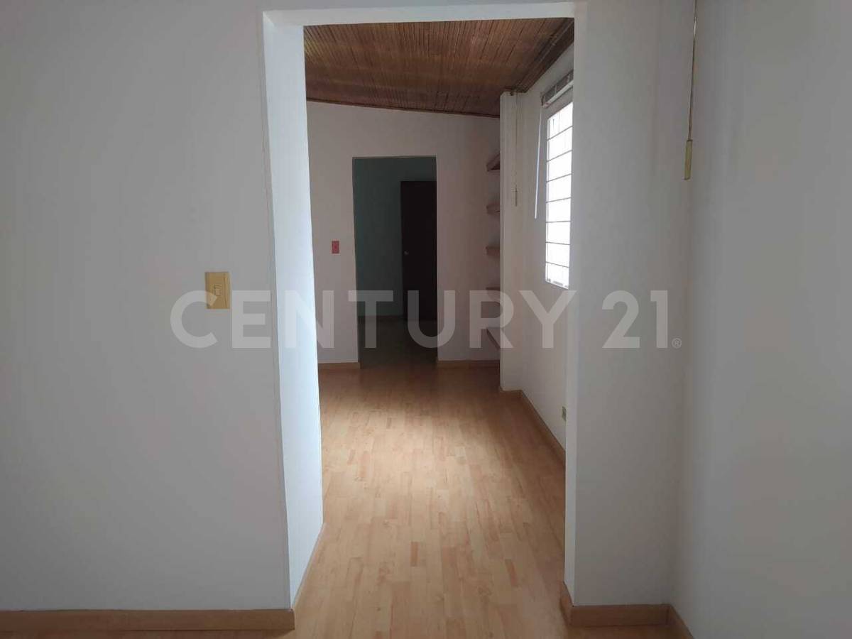 Casa en venta en Mandalay, Bogotá · foto 17 de 23