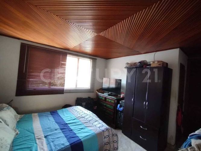 Casa de 6 alcobas en venta en Centro, Soacha, 343 m² · foto 12 de 22