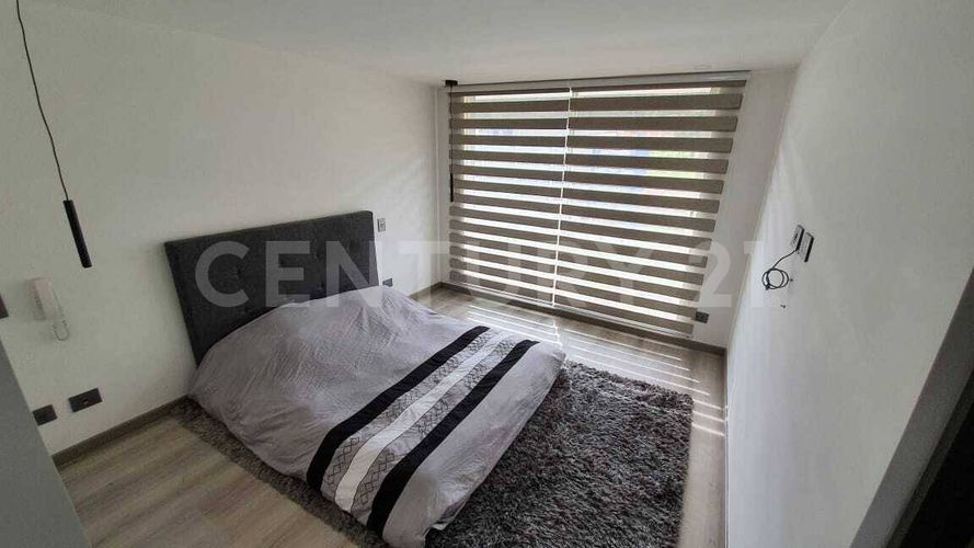 Apartamento de 2 alcobas en venta en Chapinero, Bogotá, 85 m² · foto 2 de 7